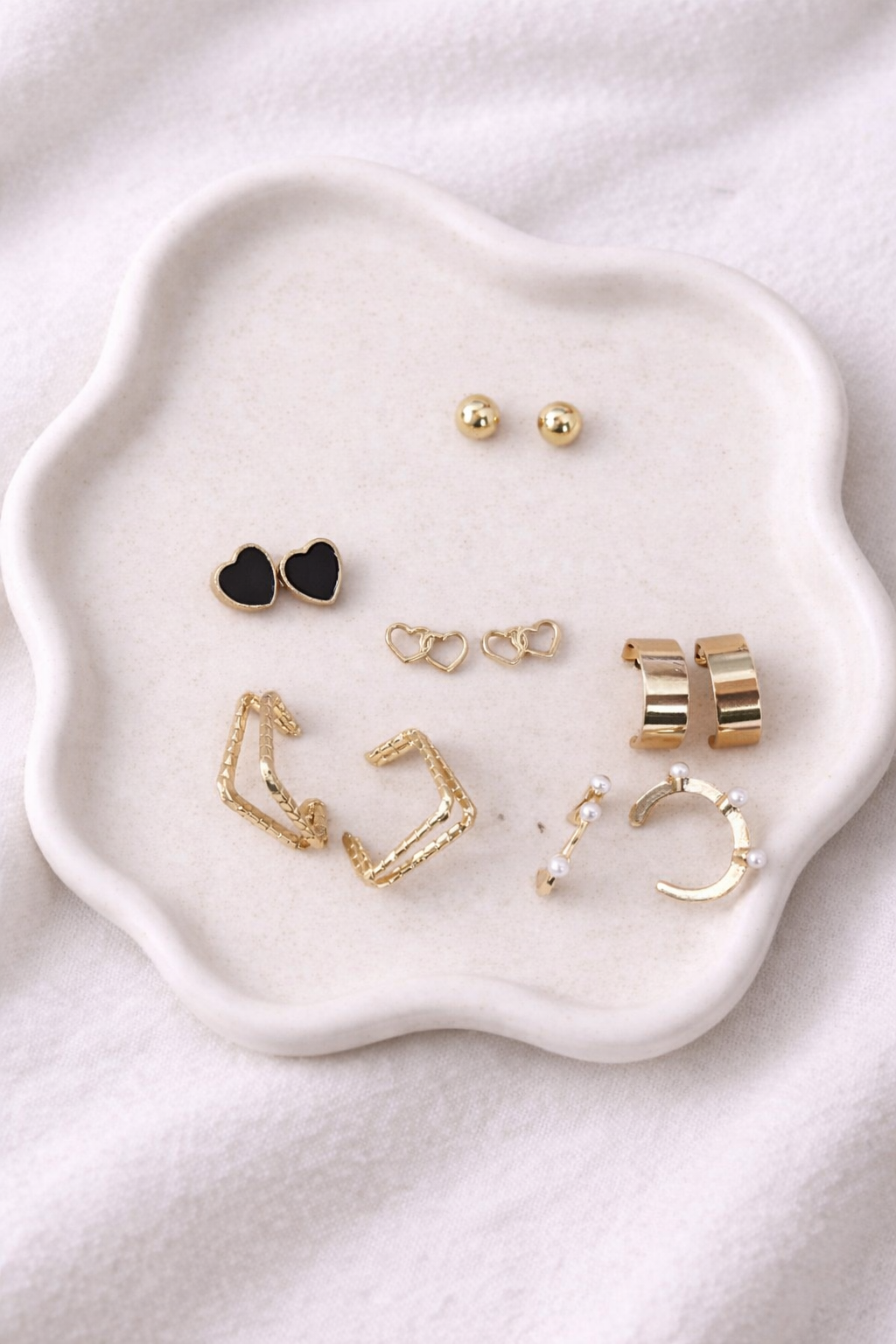 Chic Gold-Black Earring Set – 6 Pair Combo