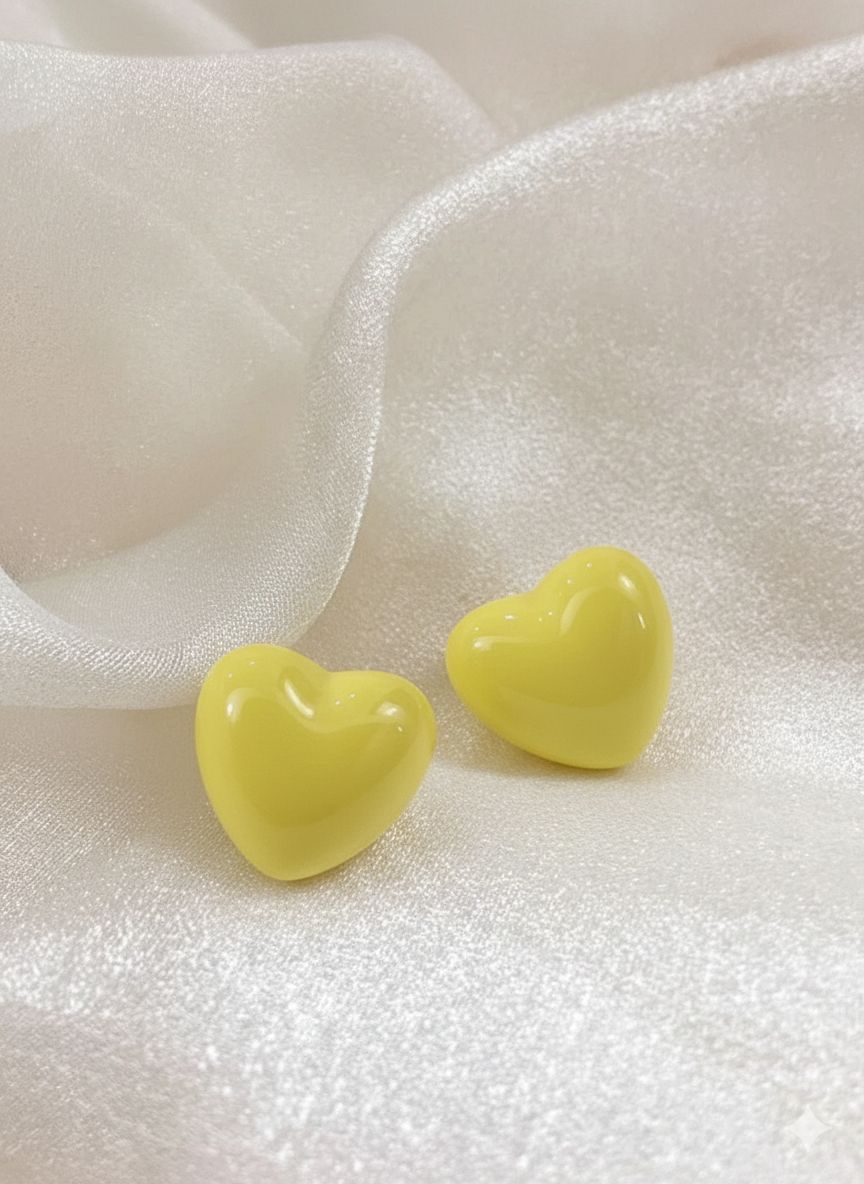 Mini Heart Studs