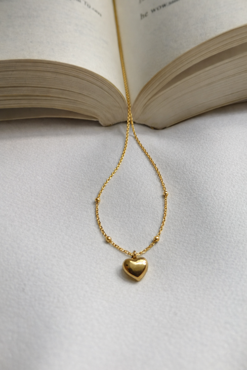 Amora Gold Heart Necklace