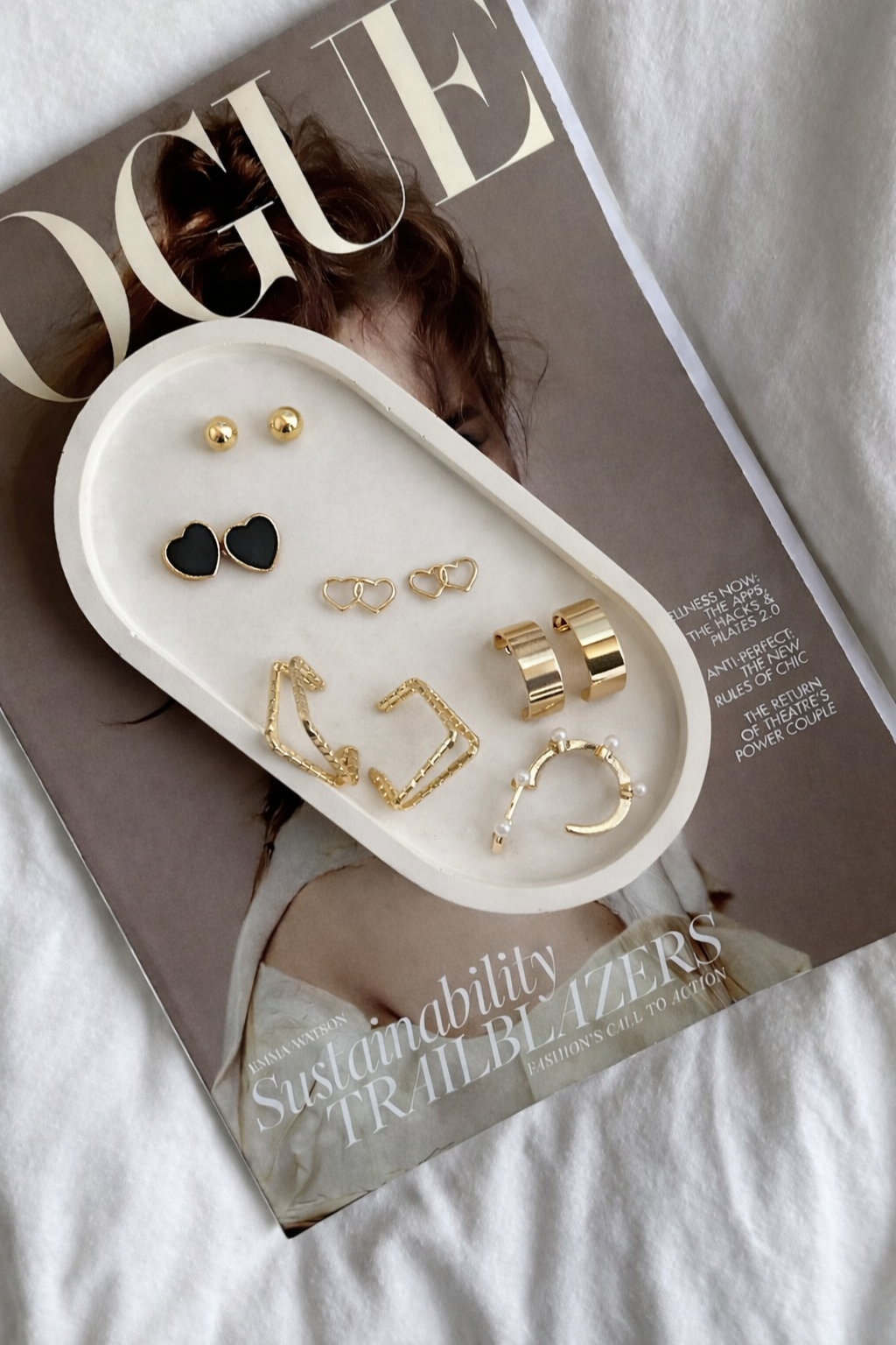 Chic Gold-Black Earring Set – 6 Pair Combo