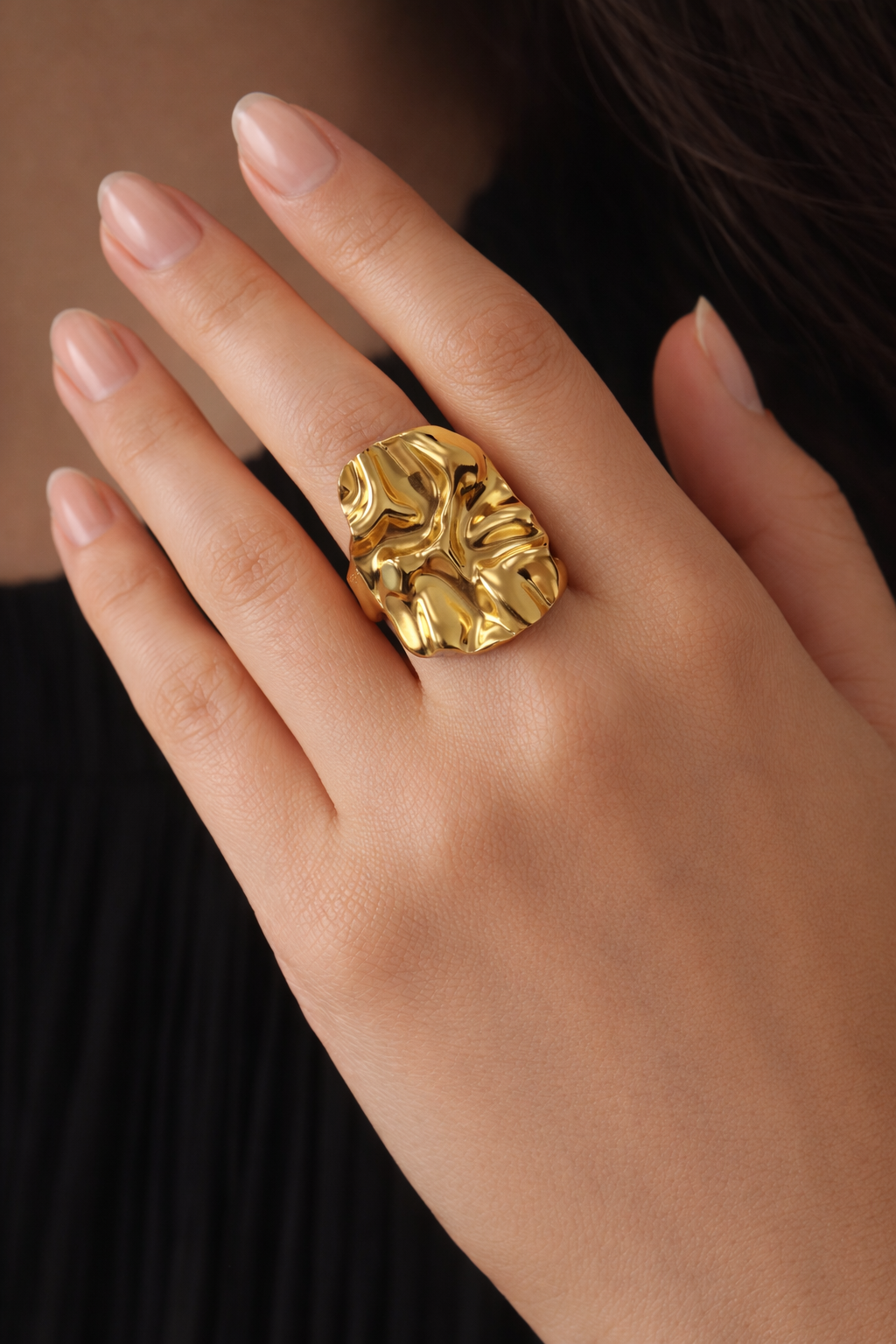 Luxe Wave Gold Ring